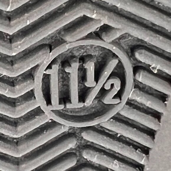 Ground Up Mens Black Panther Marvel Comics Low Canvas Size 11.5 Slip On Shoes - Picture 10 of 11